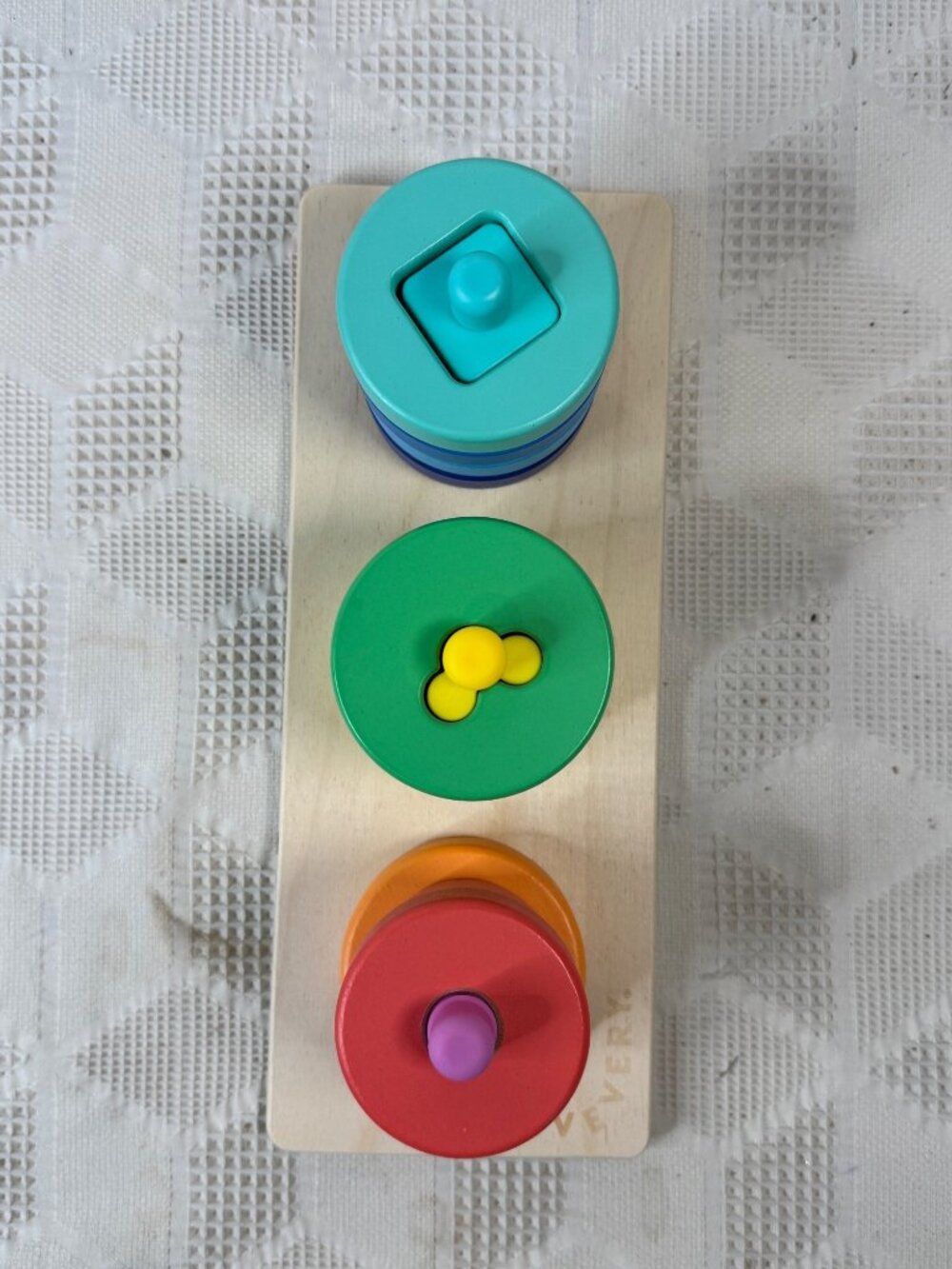Lovevery Twist & Pivot Pattern Puzzle Natural Wood Toy Educational Stacking